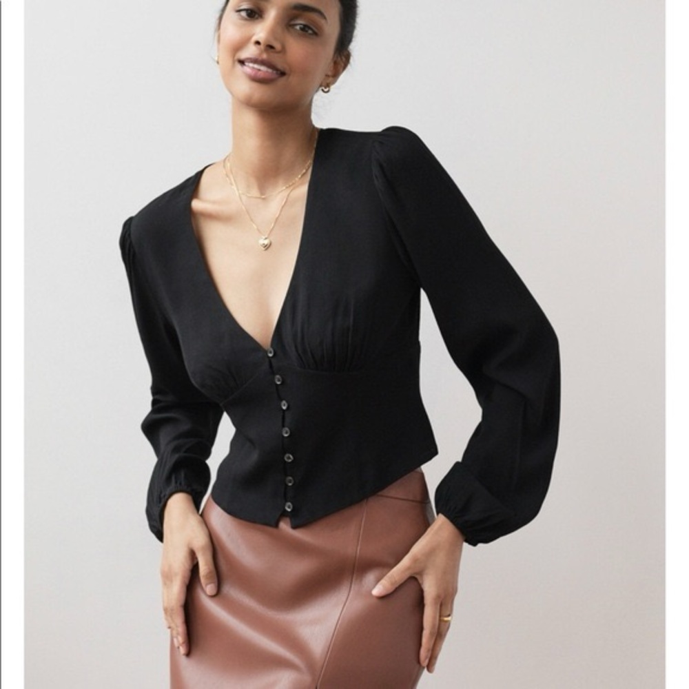 Feel in Black Button-Up Women's Top size L